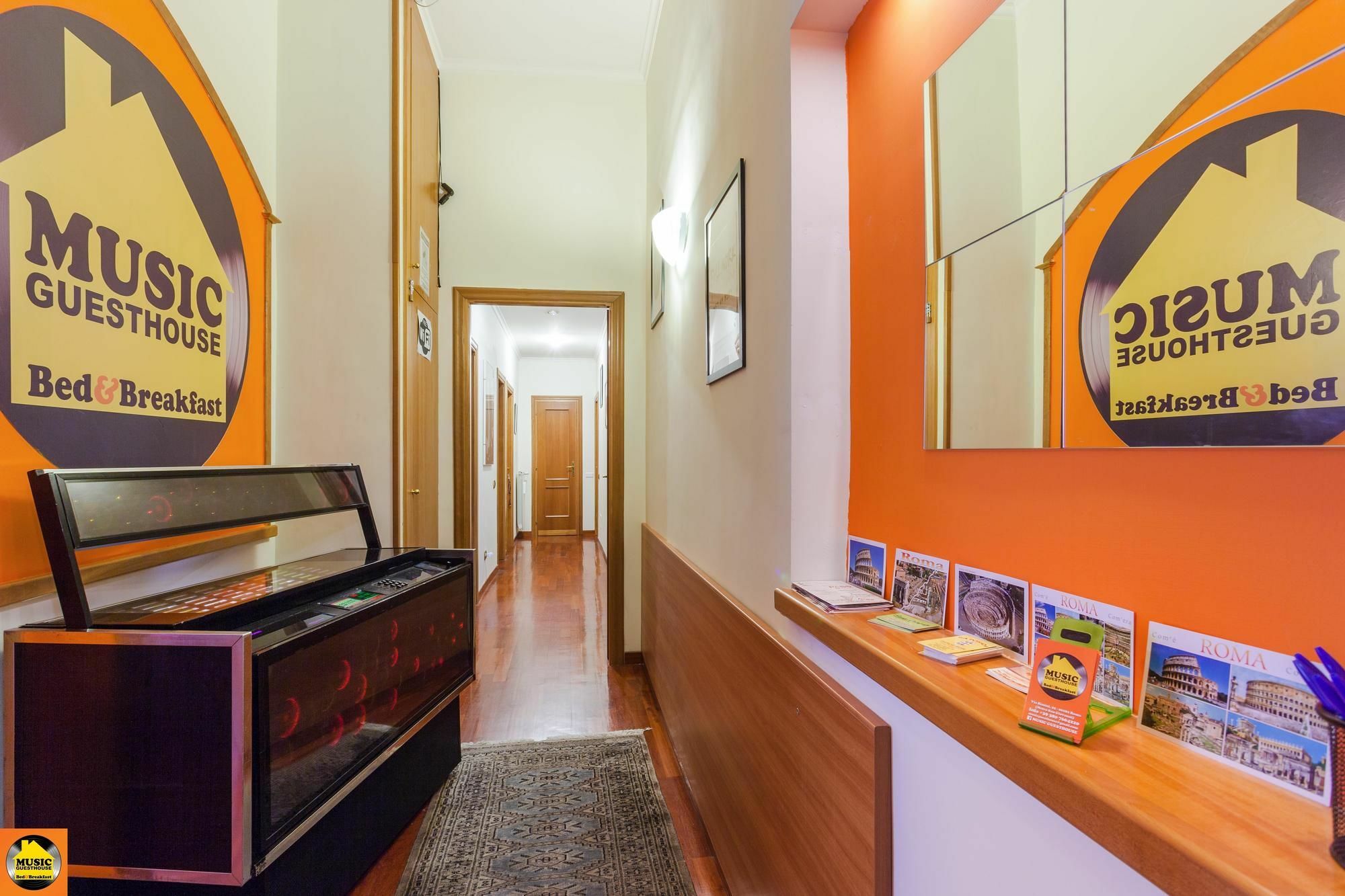Music Guesthouse Rome Exterior photo