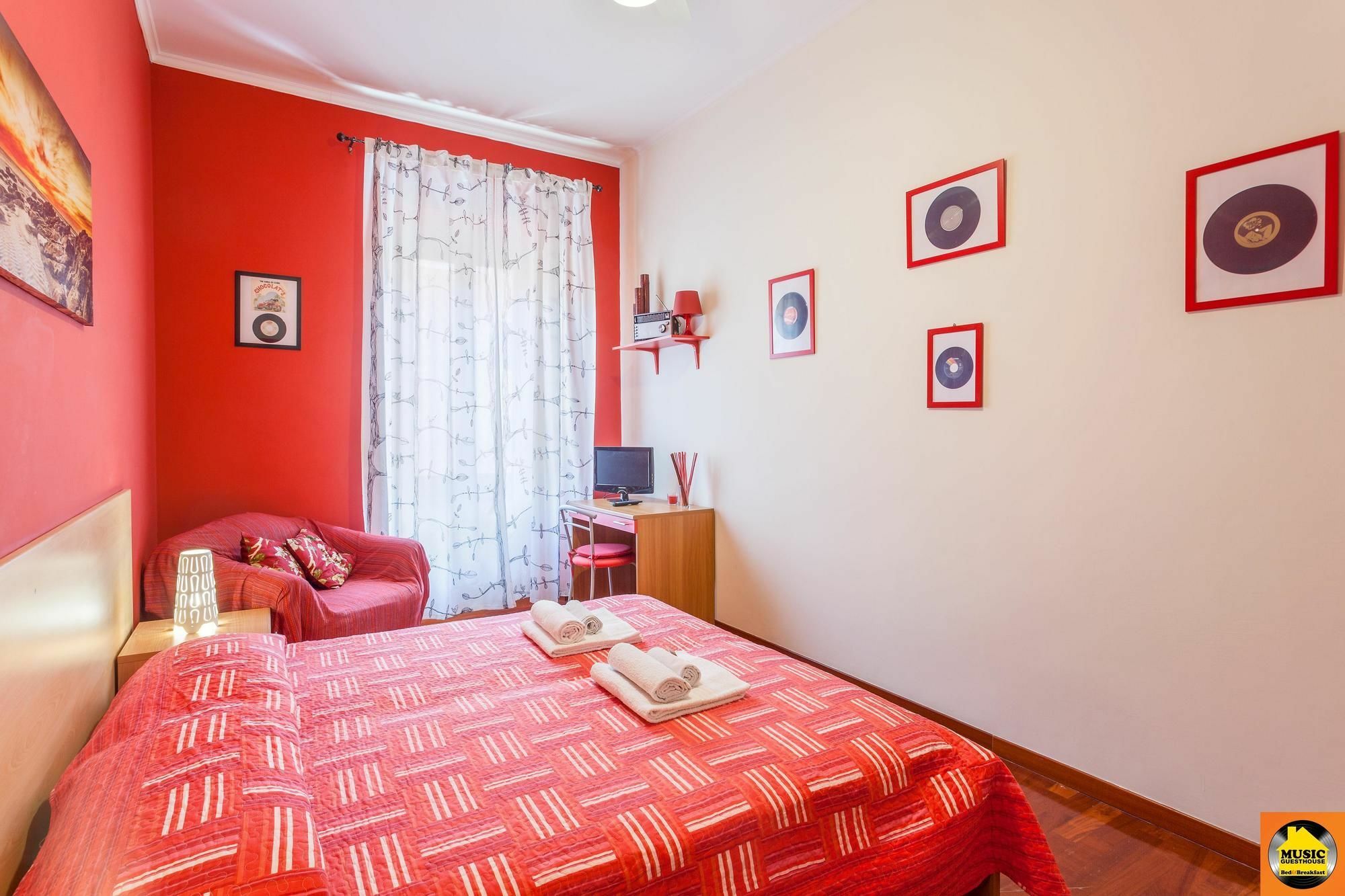 Music Guesthouse Rome Exterior photo