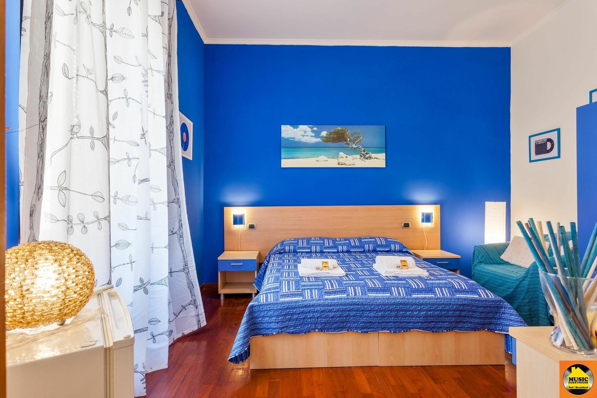 Music Guesthouse Rome Exterior photo